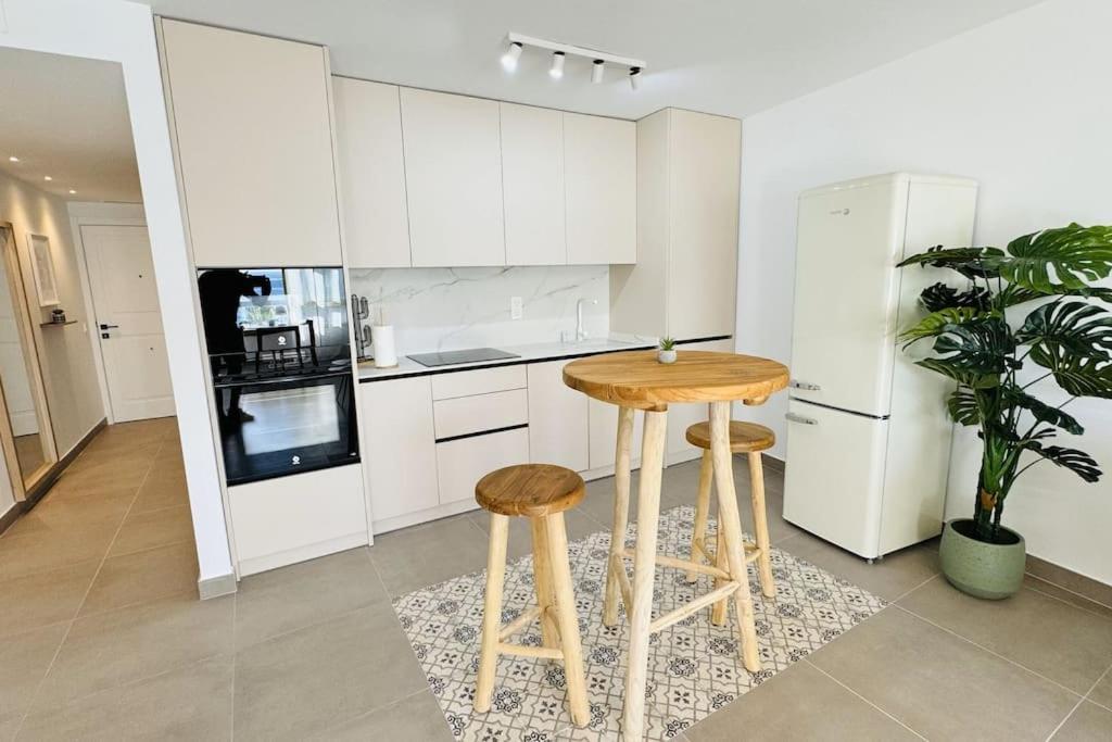 Poseidon -sea Views- Apartment Estepona