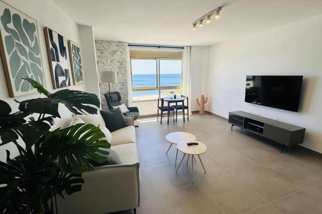 Apartment Poseidon -sea Views- *