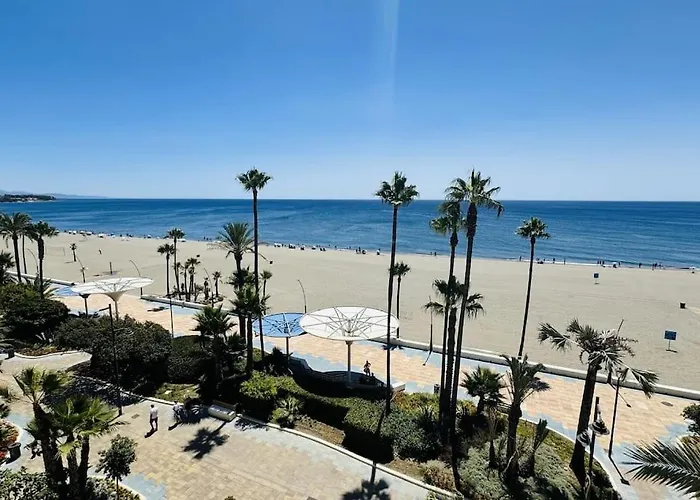 Room City Estepona Poseidon -Sea Views-